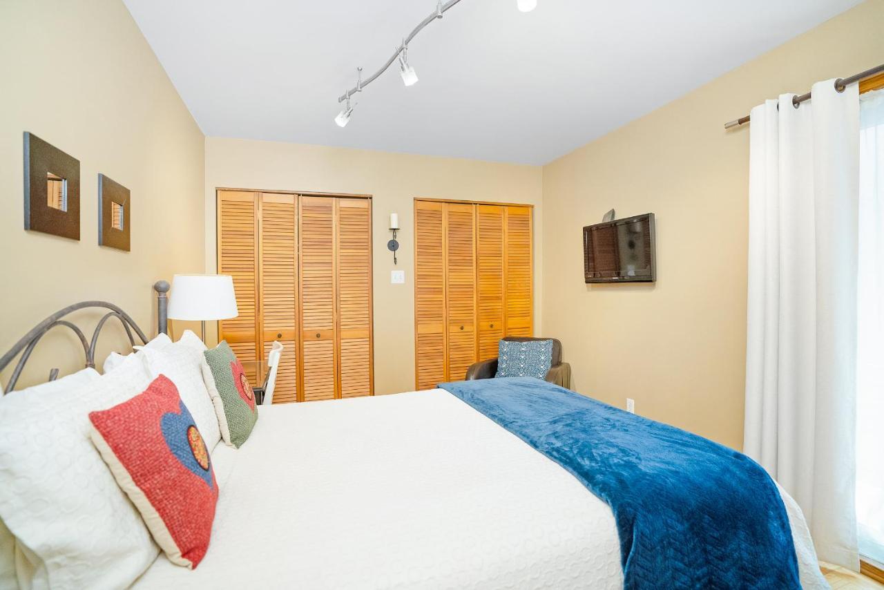 Accueil Chez Francois Bed & Breakfast Montreal Exterior foto