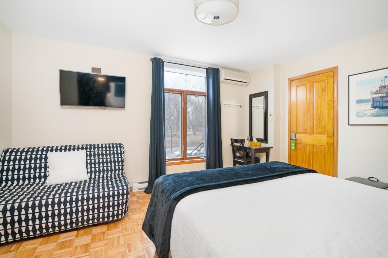 Accueil Chez Francois Bed & Breakfast Montreal Exterior foto