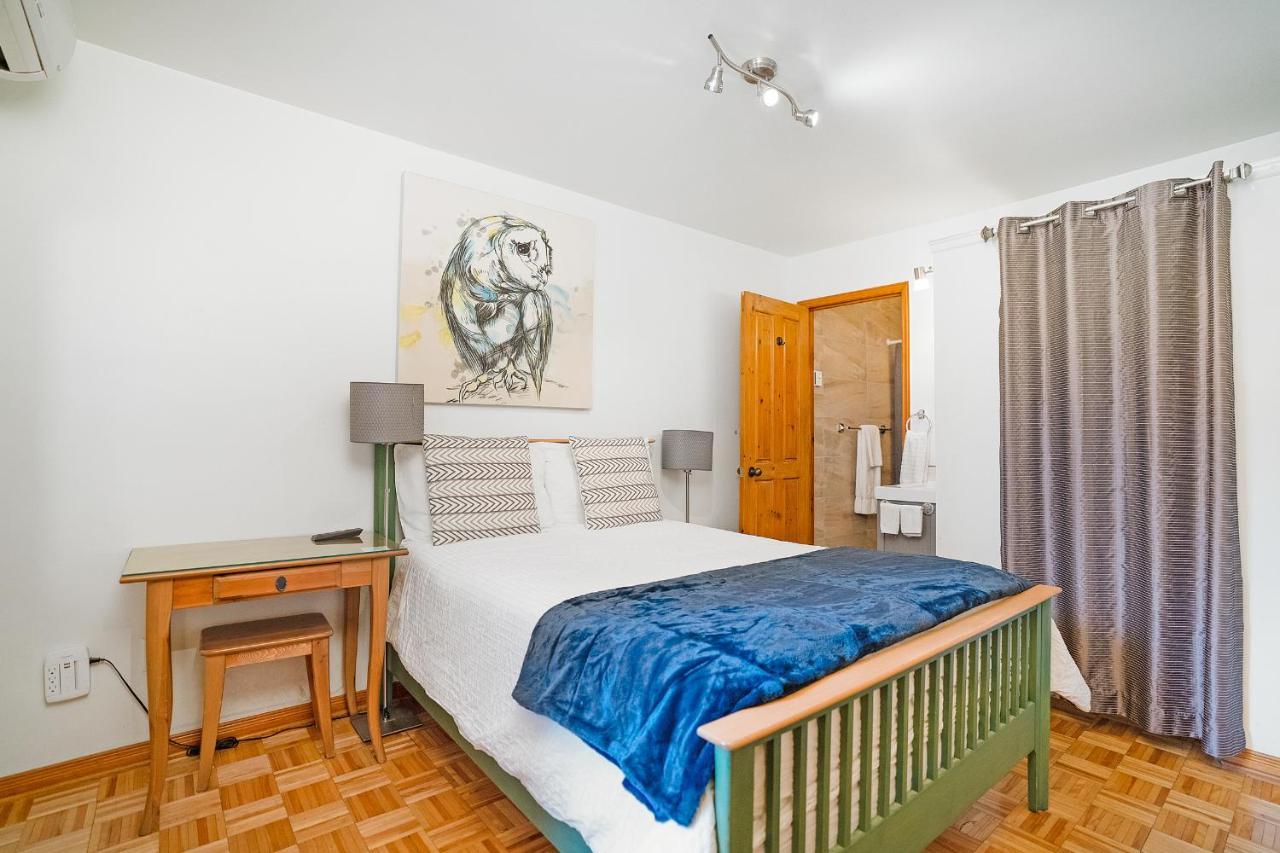 Accueil Chez Francois Bed & Breakfast Montreal Exterior foto