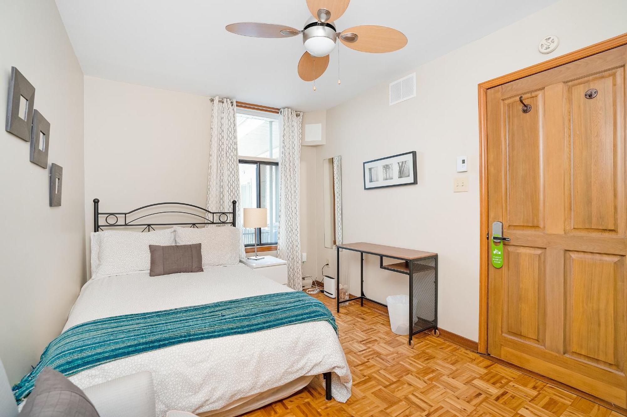 Accueil Chez Francois Bed & Breakfast Montreal Exterior foto